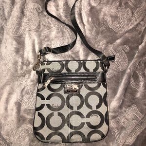 COACH CROSS BODY PURSE